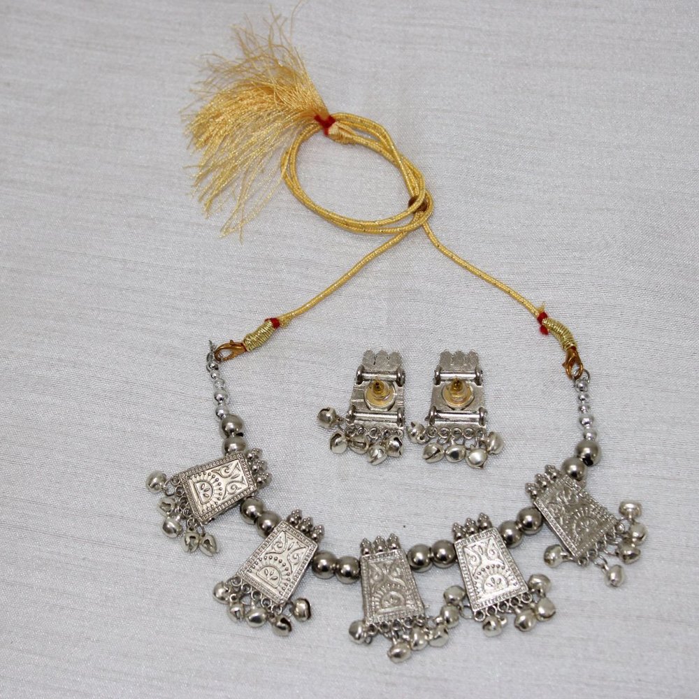 Silver Oxidised Jewellery Set - Picture 3 of 3